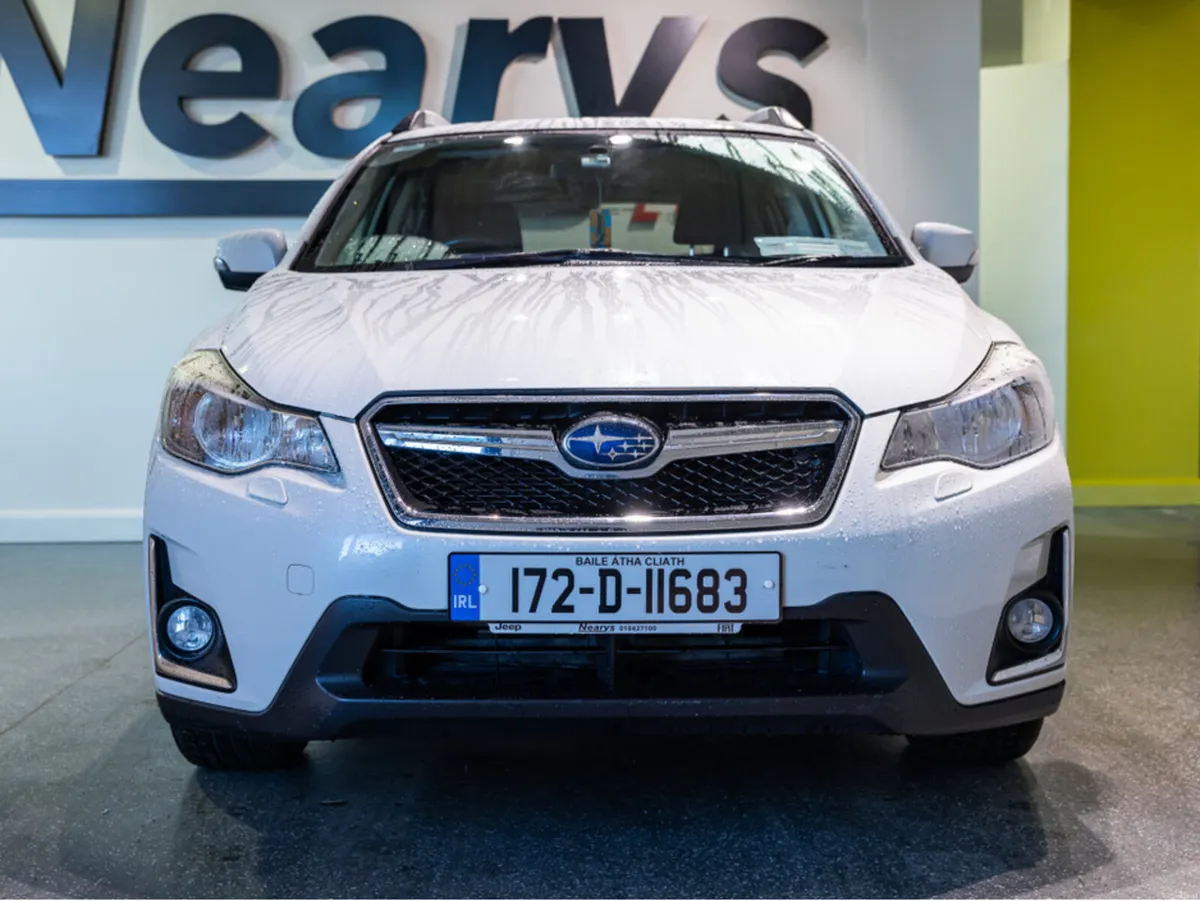Subaru XV 2.0 D SE 4DR - Image 2