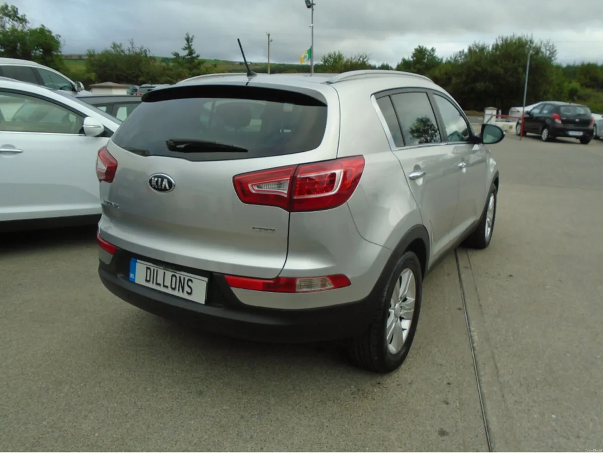Kia Sportage 1.7 GSE 4DR - Image 4