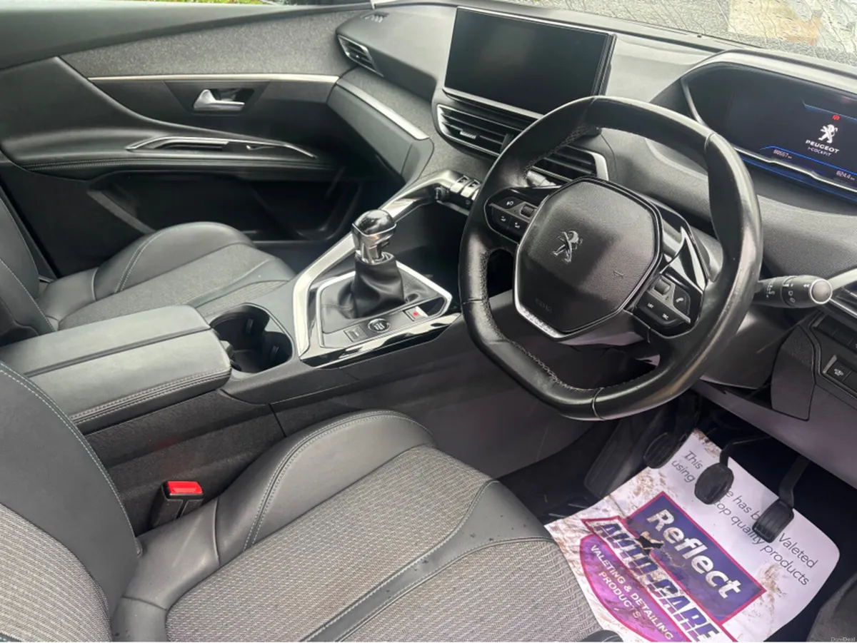 Peugeot 3008 ALLURE 1.5 BLUE HDI 130 6.2 - Image 3