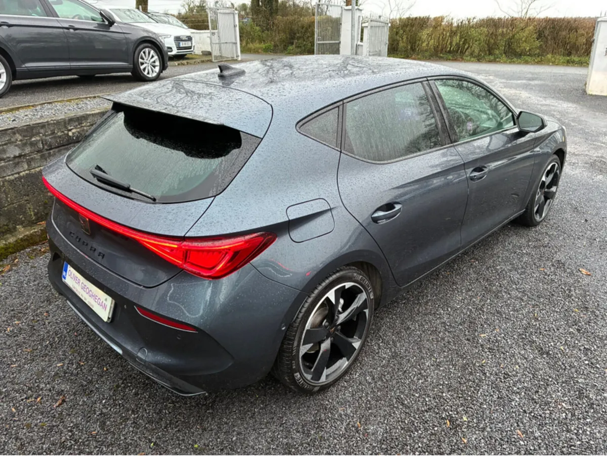 Cupra Leon 1.5 eTSI 150 BHP DSG (CAMERA) - Image 2