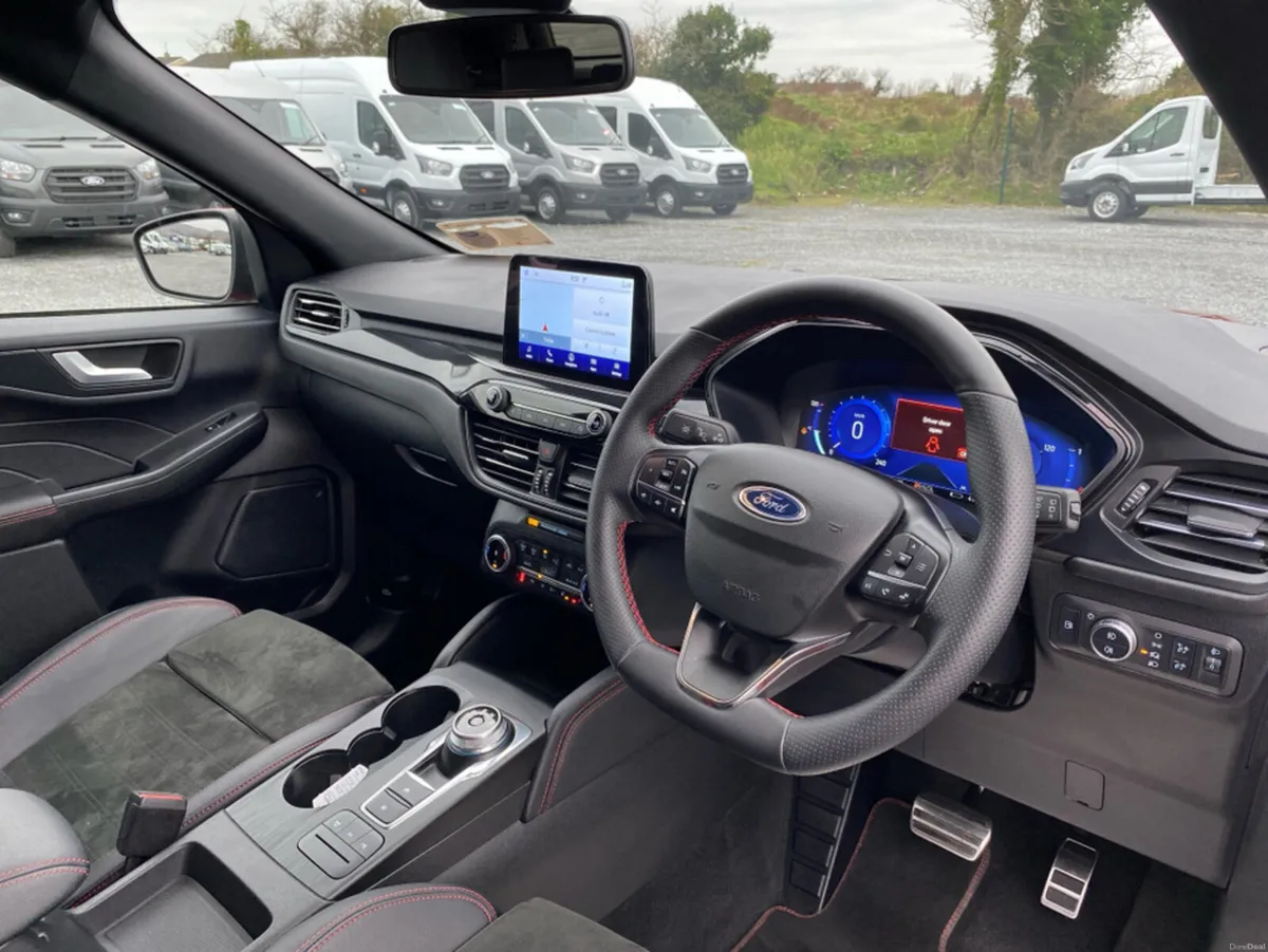 Ford Kuga ST-Line  PHEV 225BHP.. Half leather heat - Image 6