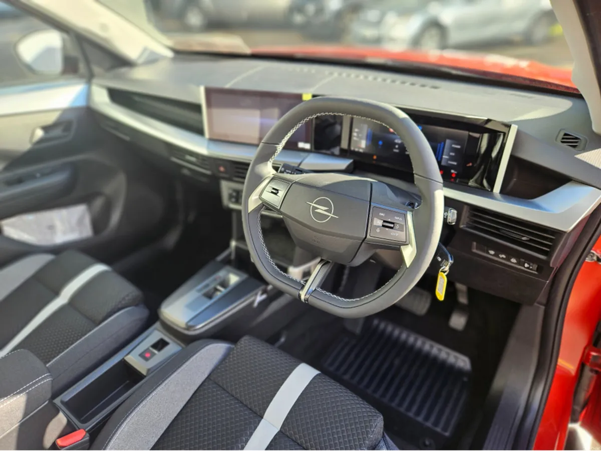 Opel Frontera ELEGANCE BEV 44KW - Image 3