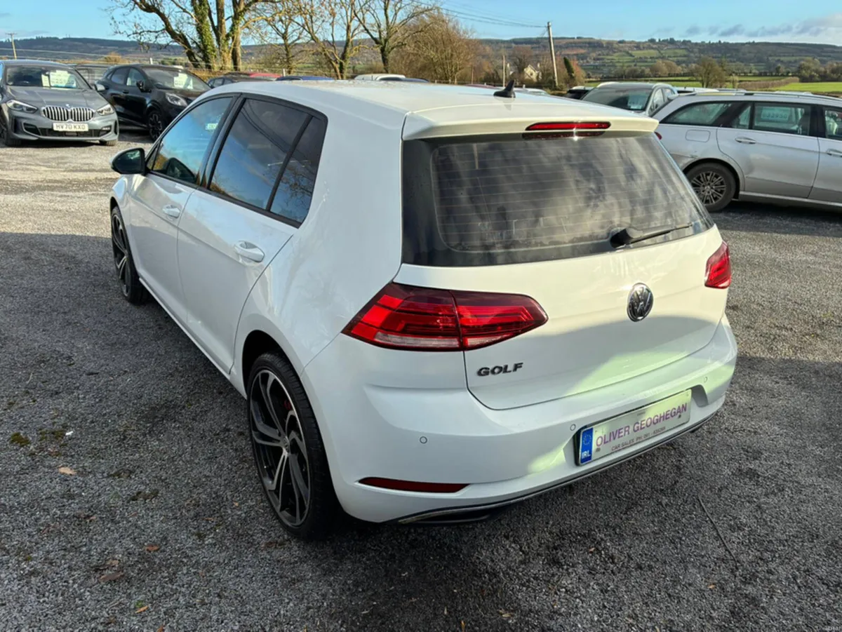 Volkswagen Golf COMFORTLINE 1.6 TDI 115 BHP - Image 3