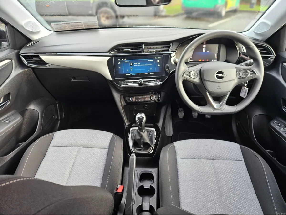 Opel Corsa ELEGANCE 1.2 75PS - Image 2