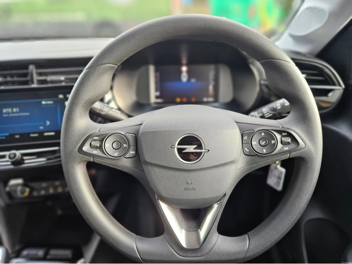 Opel Corsa ELEGANCE 1.2 75PS - Image 4