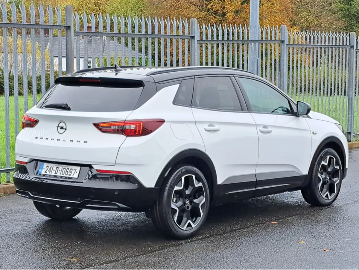 Opel Grandland GS 1.2TURBO 130BHP 8 SPEED AUTOMATI - Image 4