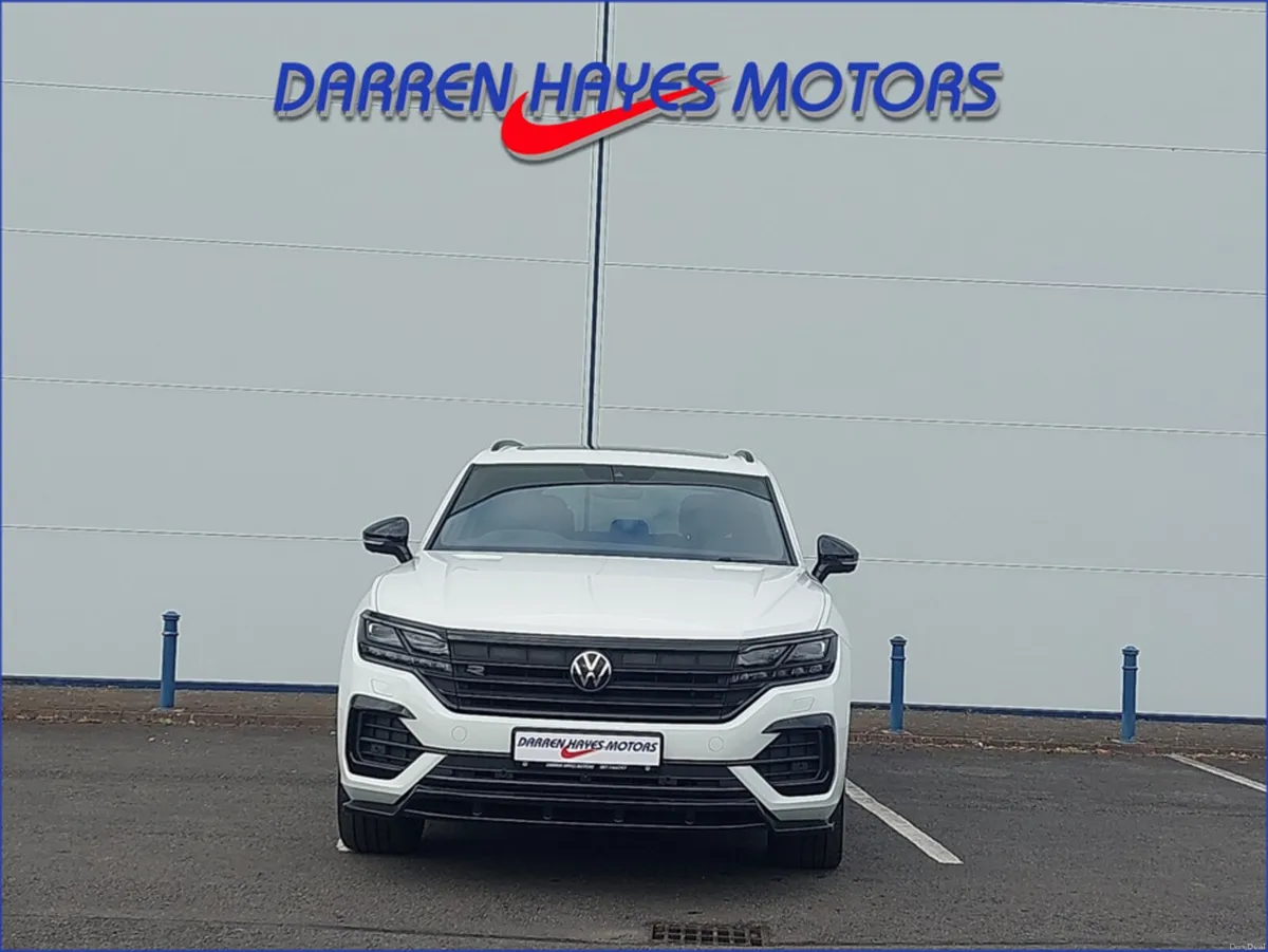 Volkswagen Touareg V6 BLACK EDITION TDI - Image 3