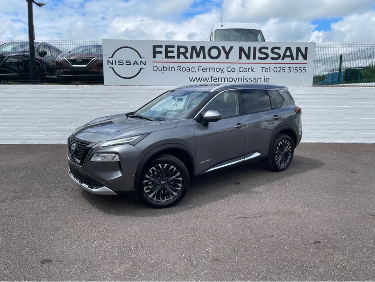 Nissan X-Trail SVE Leather Automatic HYBRID - Image 5