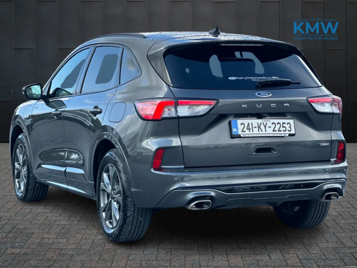 Ford Kuga ST-Line X PHEV - Image 4