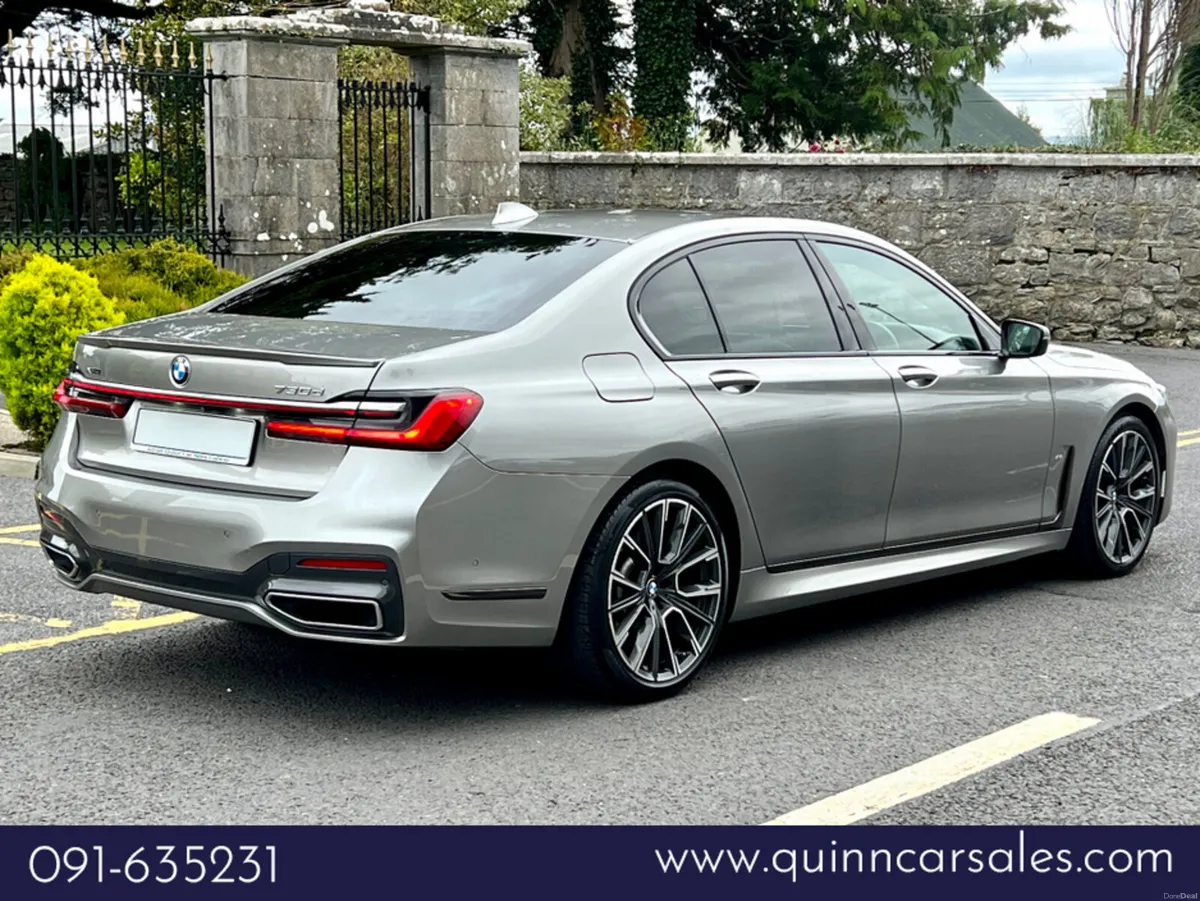 BMW 7-Series 730d M-SPORT X-DRIVE AUTO==HIGH SPEC= - Image 3