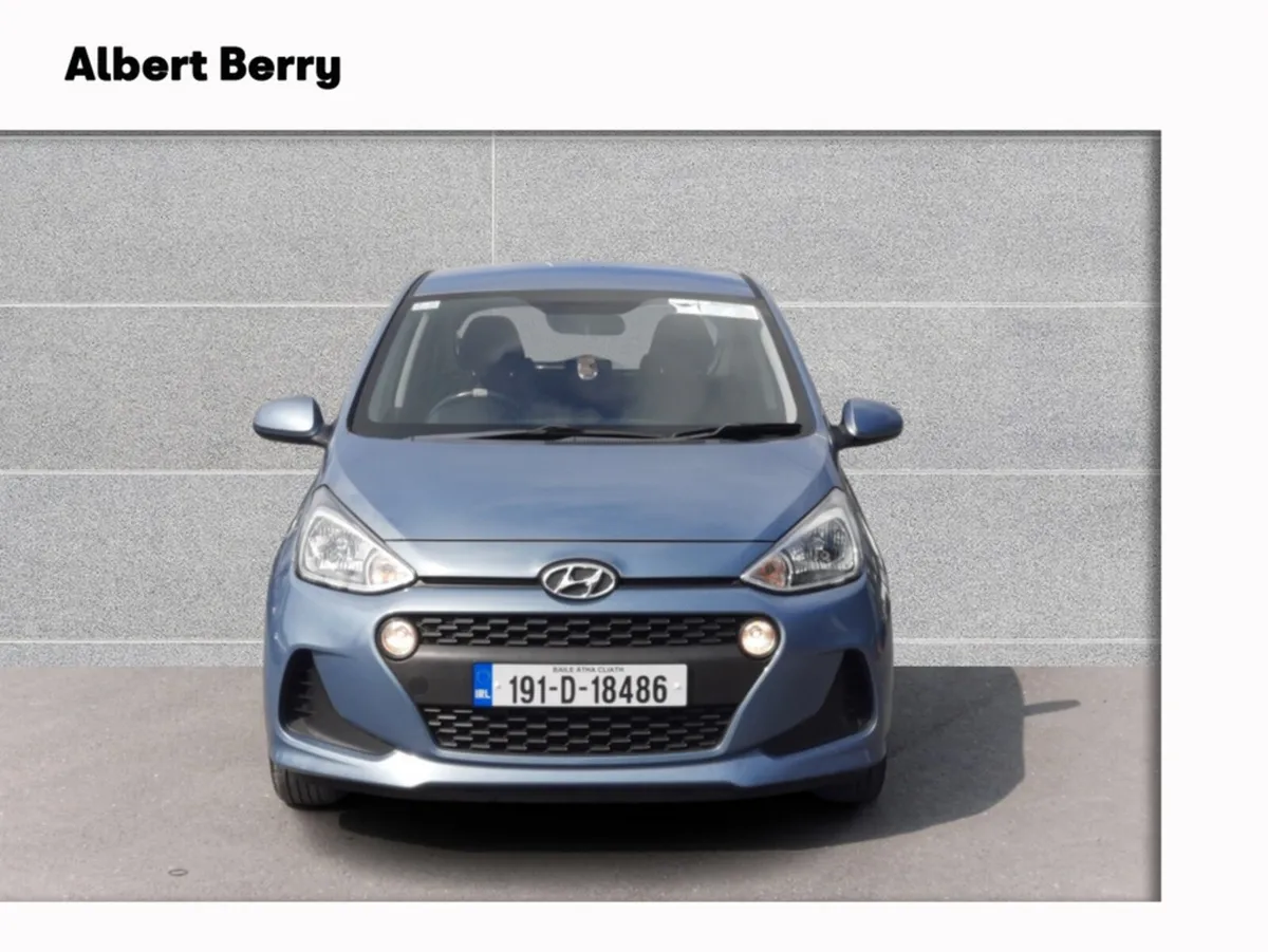 Hyundai i10 1.2 SE 87PS 5DR AUTO - Image 2