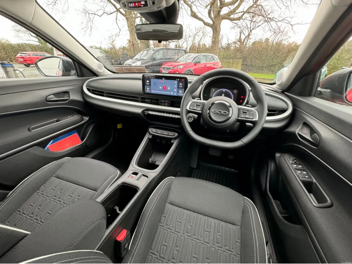 Fiat 600 1.2 MHEV | 100hp | eDCT 6 - Image 3