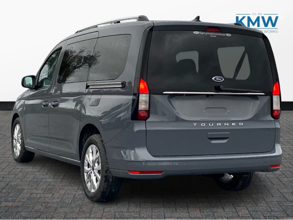 Ford Tourneo Connect LWB 2.0 122BHP Automatic 7 se - Image 5