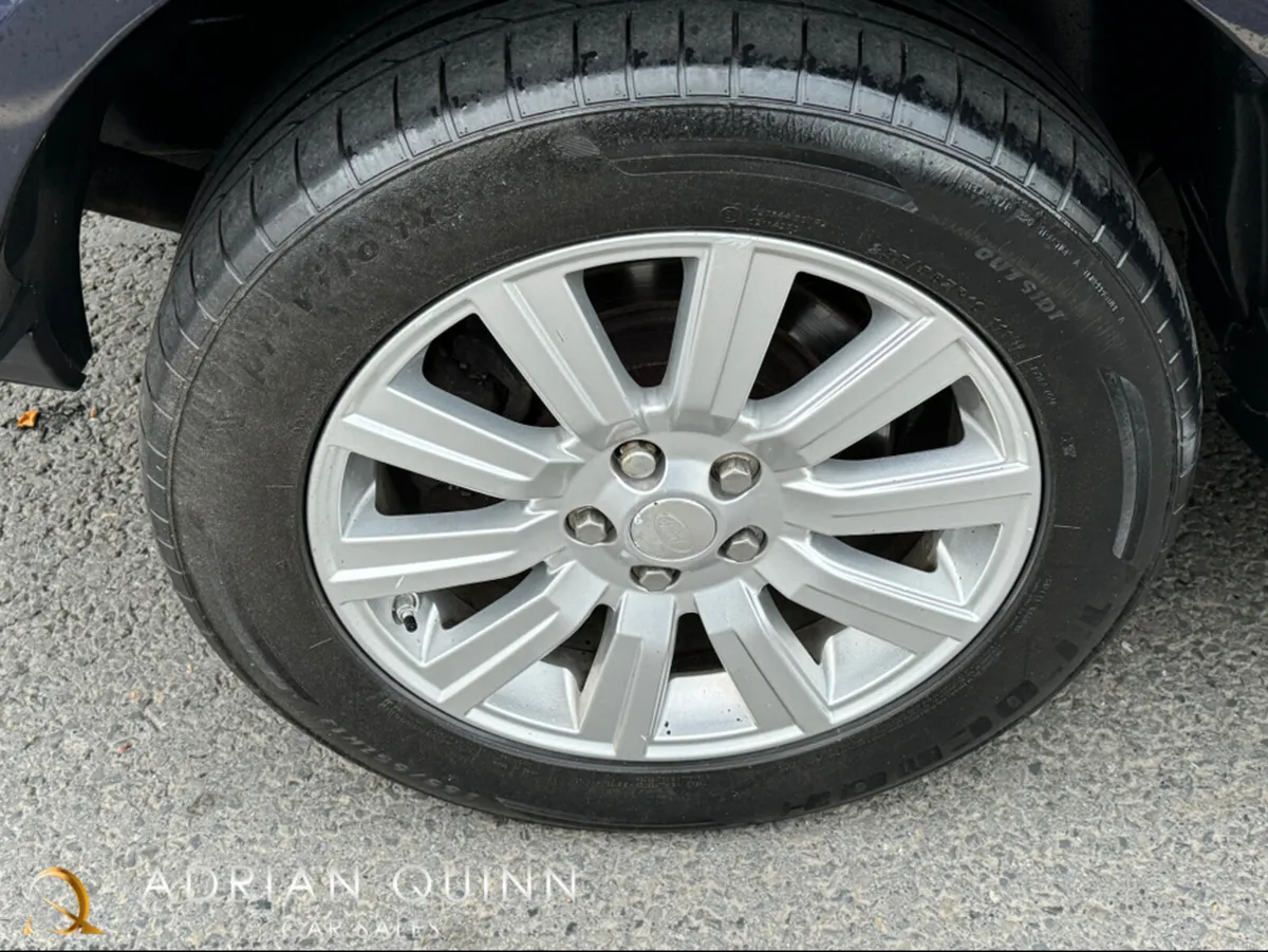Land Rover Discovery 3.0 TDV6 UTILITY N1==5 SEATER - Image 6