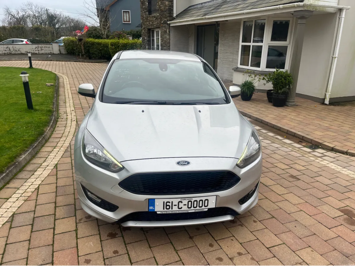 Ford Focus ST-LINE TDCI - Image 2