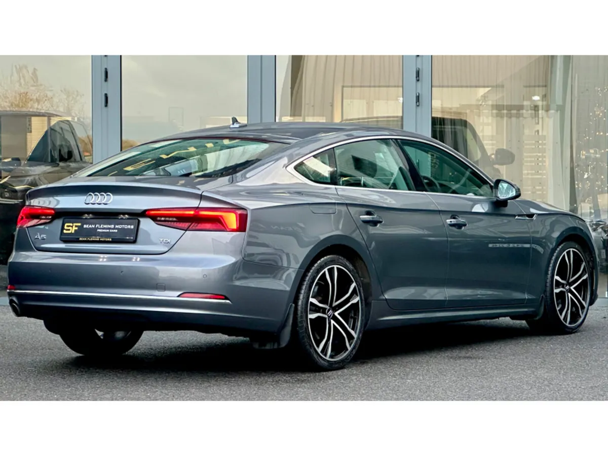 Audi A5 2.0TDI UPGRADED ALLOYS - Image 5