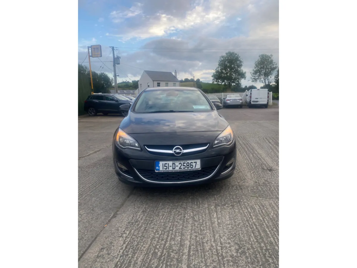 Opel Astra SE 1.6 CDTI 110PS 5DR - Image 3