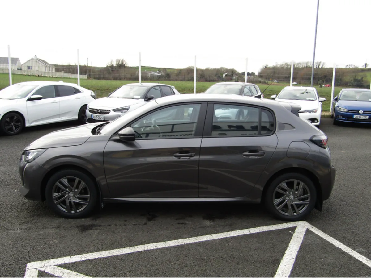 Peugeot 208 ACTIVE 1.2 75 6.3 4DR - Image 6