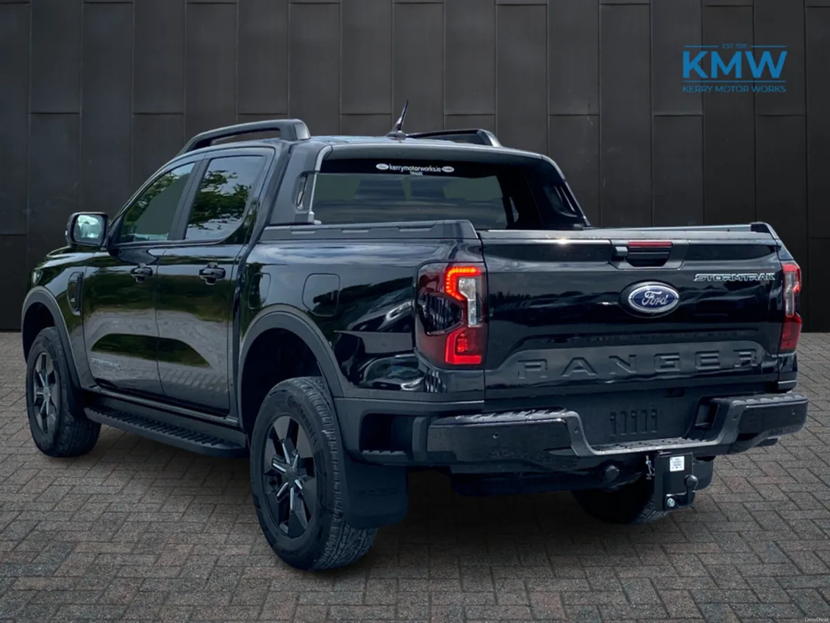 Ford Ranger 2.3 PHEV Stormtrak  281BHP - Image 4