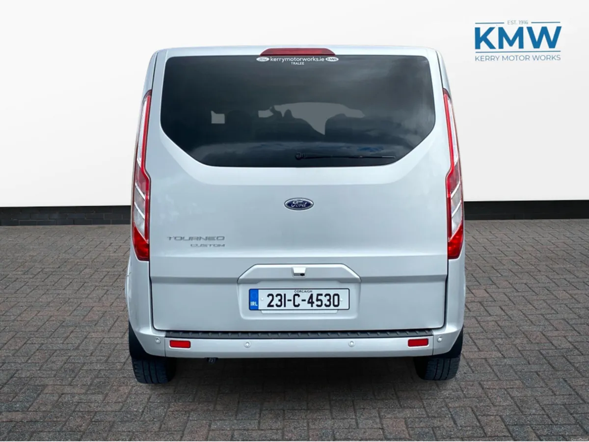 Ford Tourneo Custom 2.0 TDCI LWB Limited Automatic - Image 4