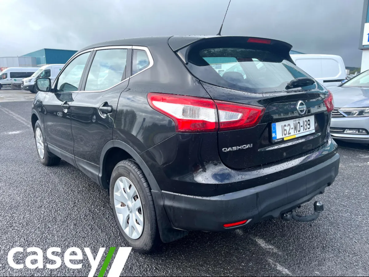 Nissan Qashqai 1.5 DSL XE E6 4DR - Image 2