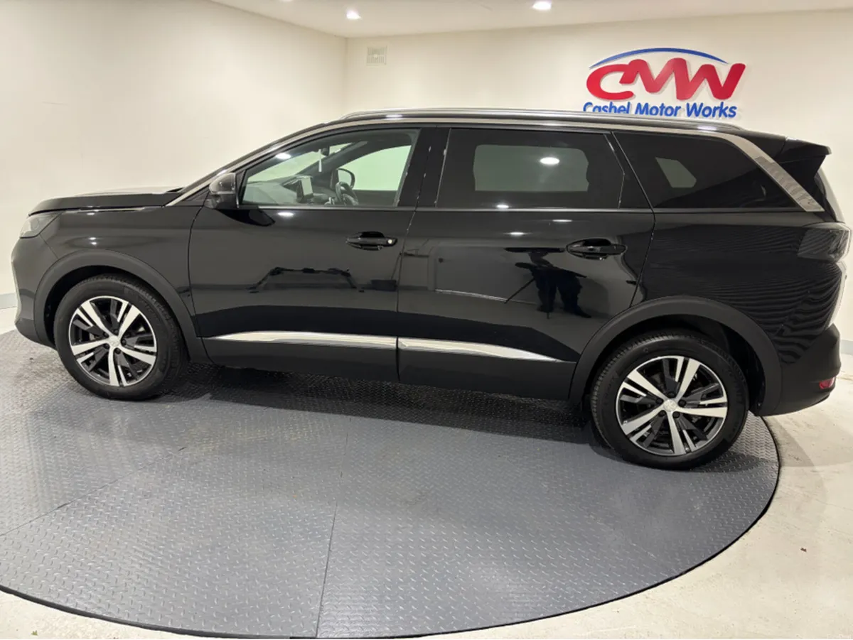Peugeot 5008 ALLURE BLUEHDI 130BHP AUTO**SAME DAY - Image 4