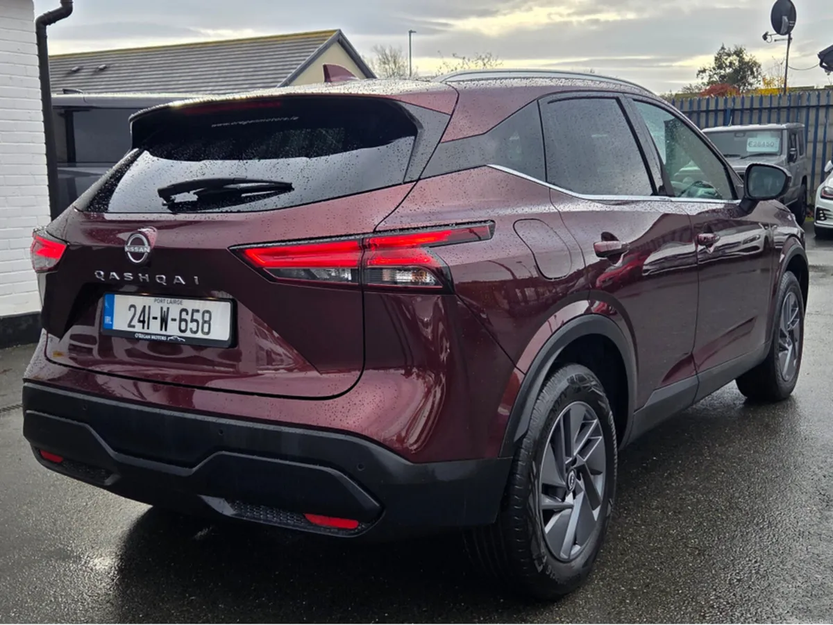 Nissan Qashqai 1.3 HYBRID SV MODEL - Image 4