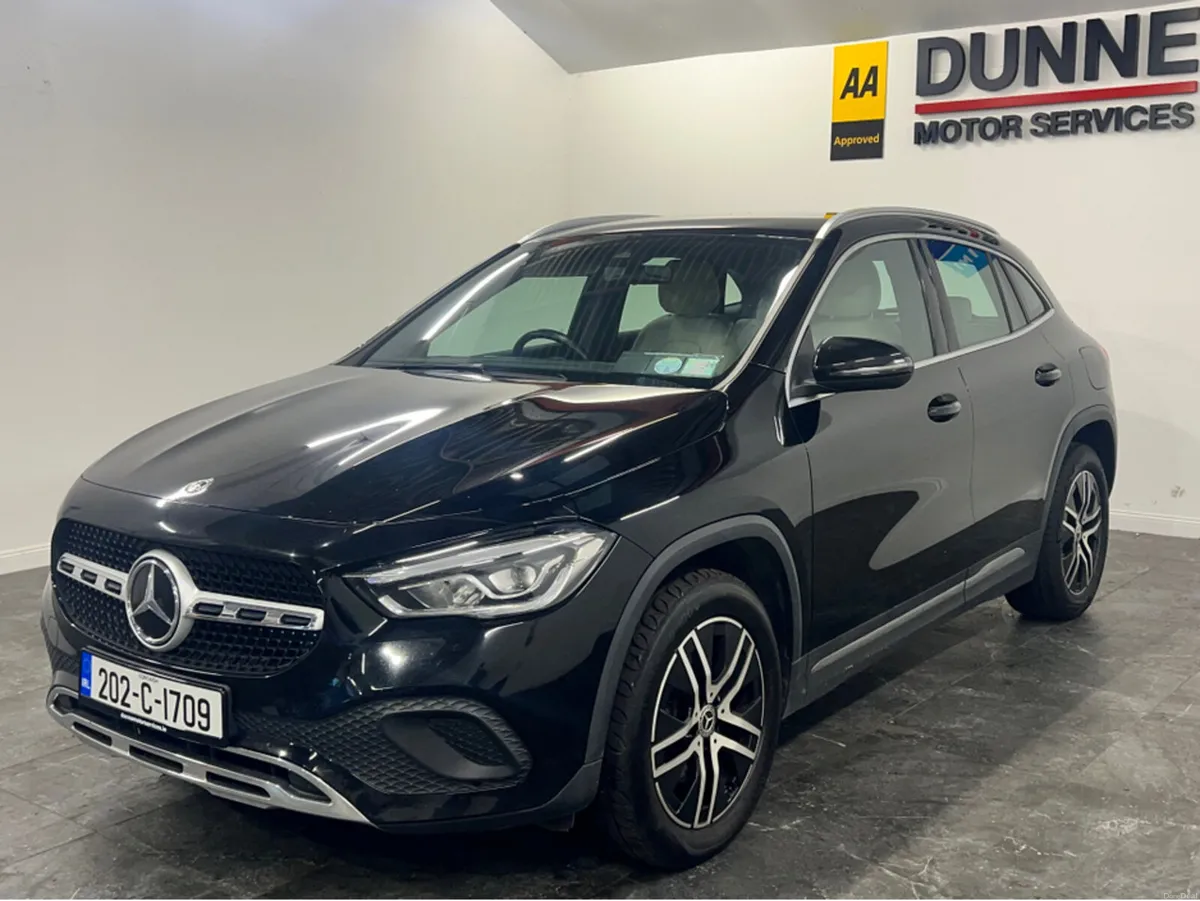 Mercedes-Benz GLA 200 d D 5DR AUTO*TWO KEYS*NCT 7/ - Image 4