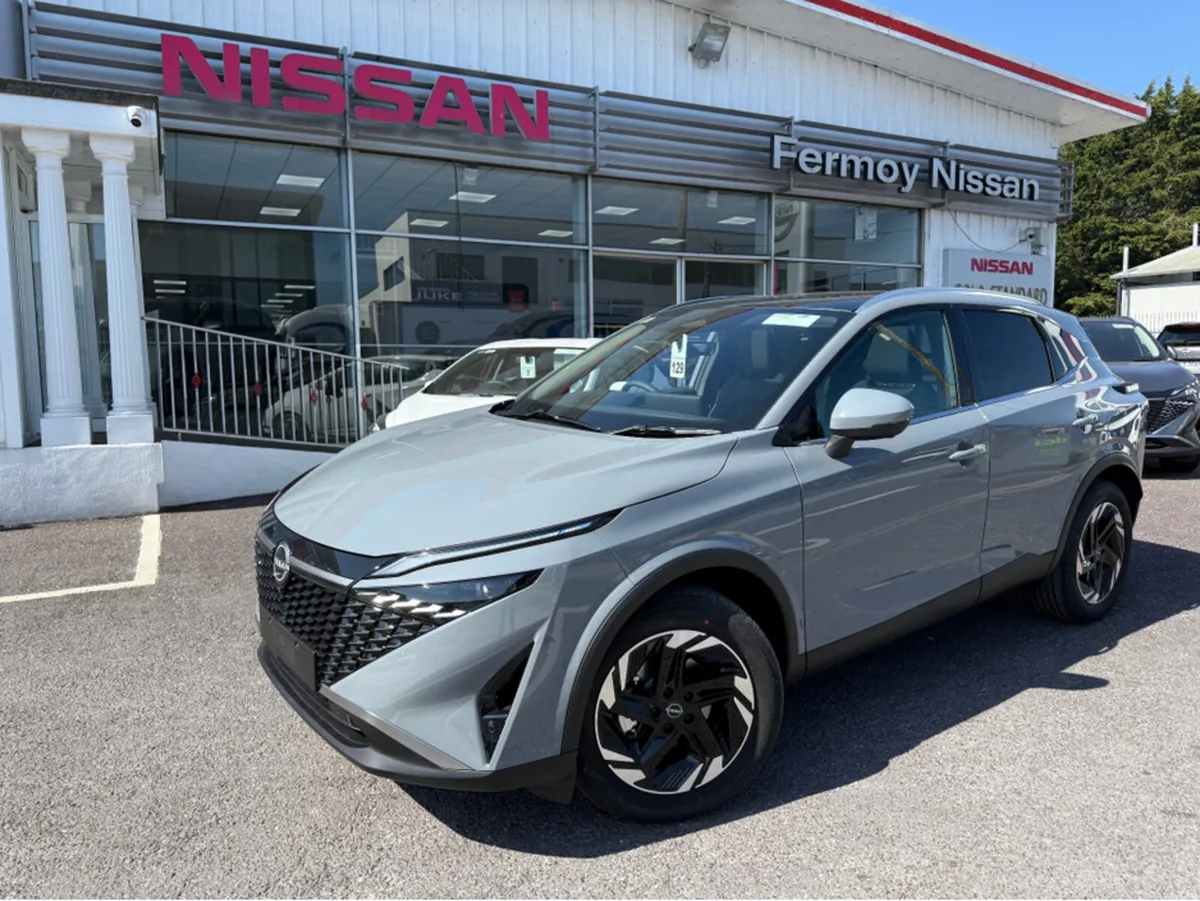 Nissan Qashqai Hybrid SV PREMIUM - Image 1