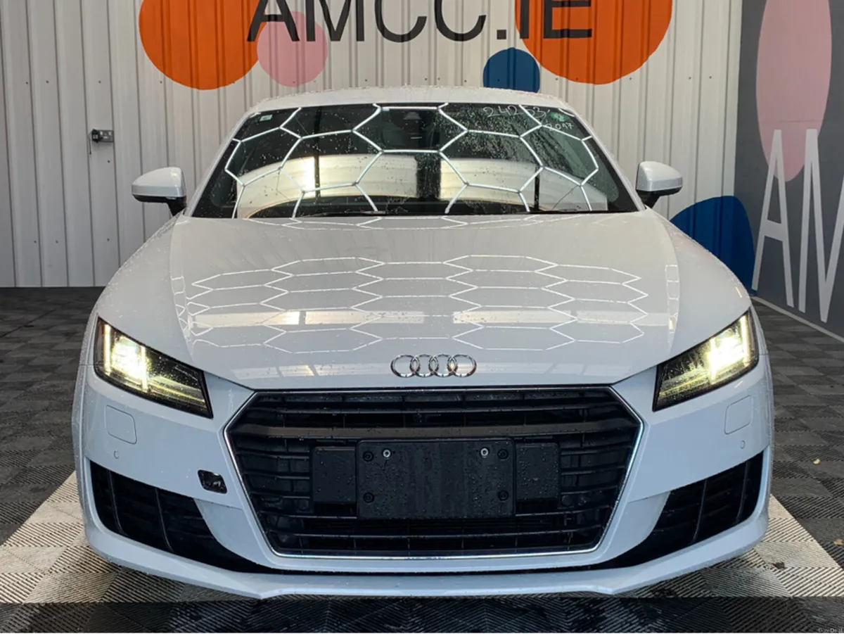 Audi TT AUTOMATIC TT 1.8 TFSI / 62k KMs / Reverse - Image 2
