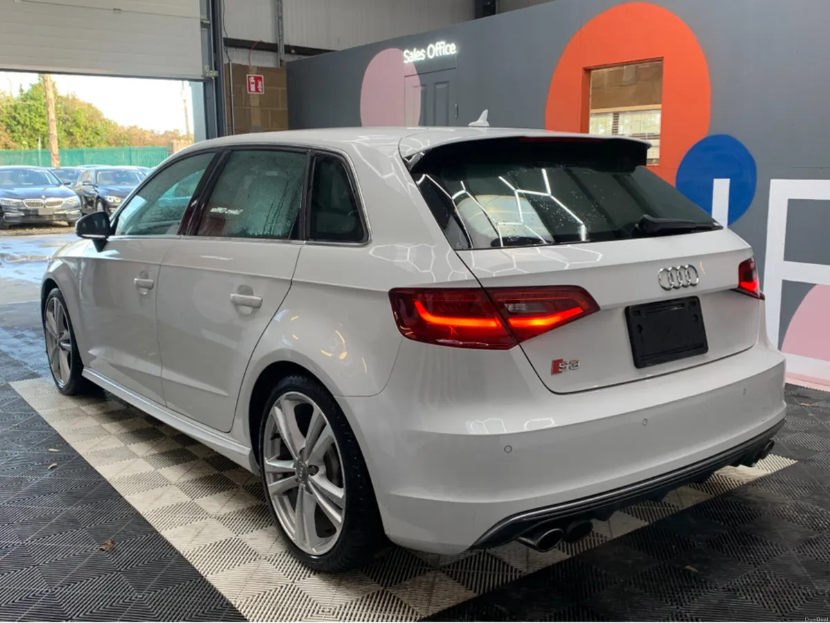 Audi S3 SPORTBACK 4WD AUTOMATIC S3 / 32k KMs / Ele - Image 4