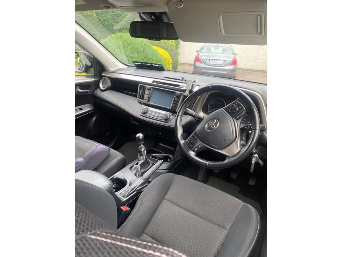 Toyota RAV4 Luna sport - Image 4