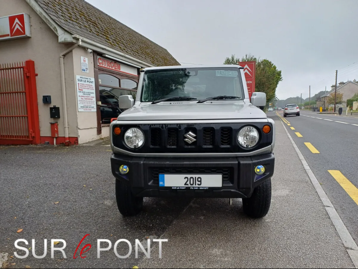 Suzuki Jimny 0.65lt Petrol 4 Seater Button start - Image 2