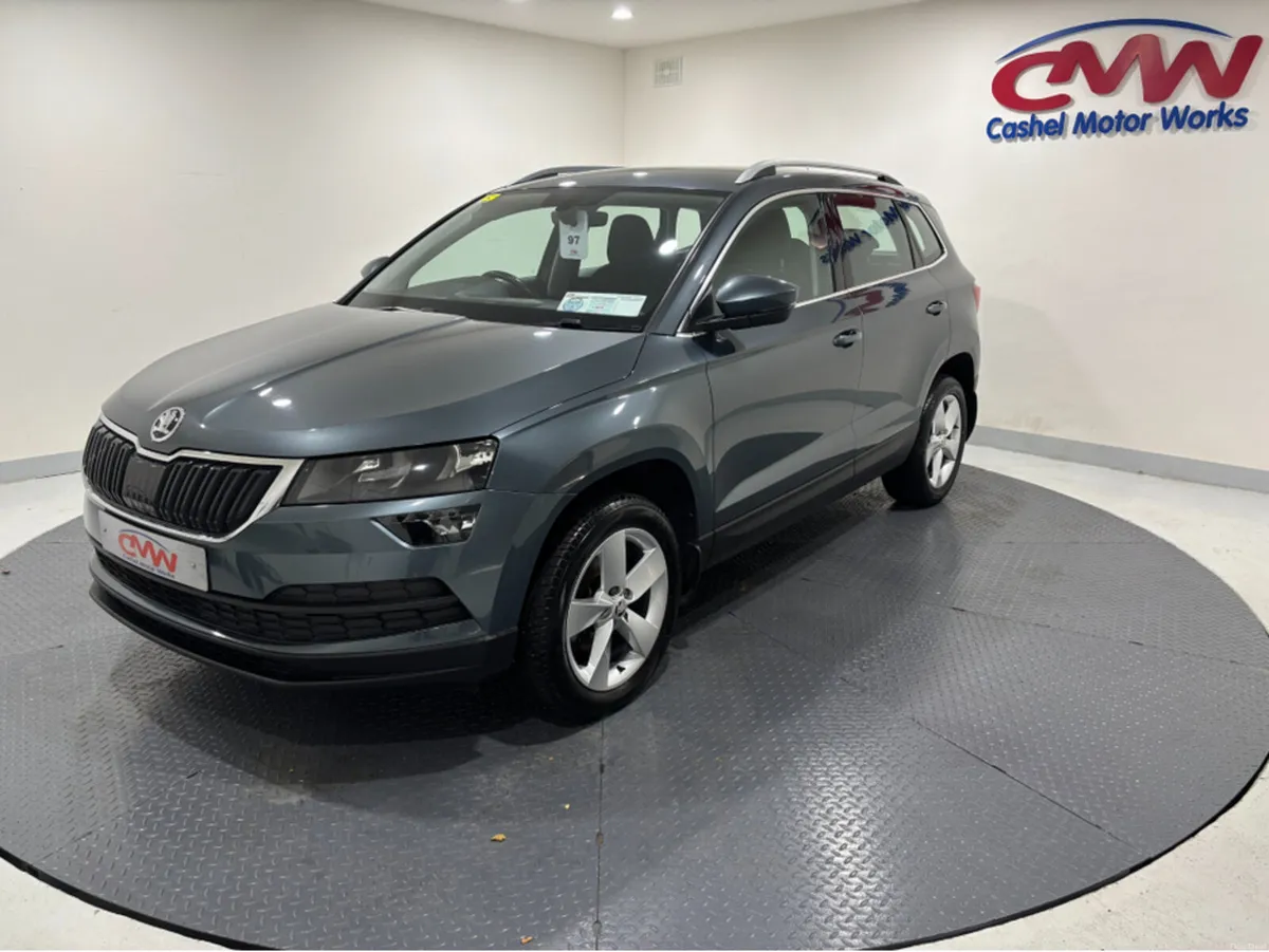 Skoda Karoq AMBITION 1.6 TDI 115BHP**ONE OWNER FRO - Image 3
