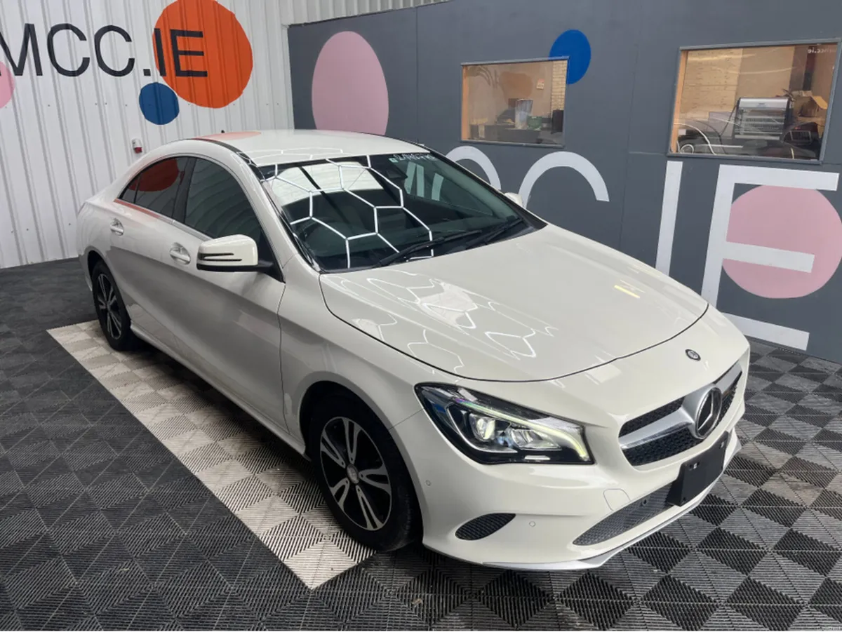 Mercedes-Benz CLA €19950! 2017 CLA180 AUTOMATIC / - Image 1