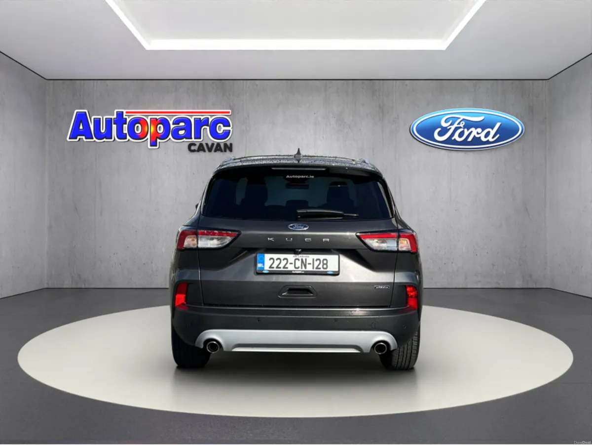 Ford Kuga TITANIUM 2.5 PHEV 225 S6.2 CT 4DR - Image 4