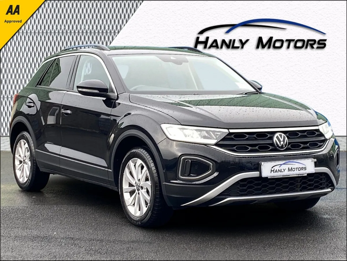 Volkswagen T-Roc LIF PLUS1.0TSI MANUAL 6SPEED FWD - Image 1