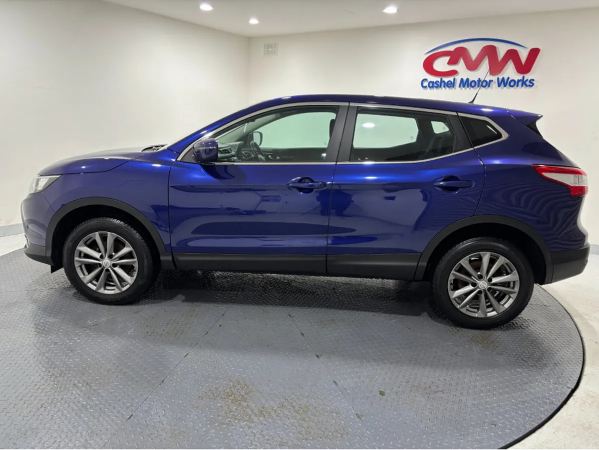 Nissan Qashqai 1.5 DCI ACENTA SMART VISION 110BHP* - Image 4