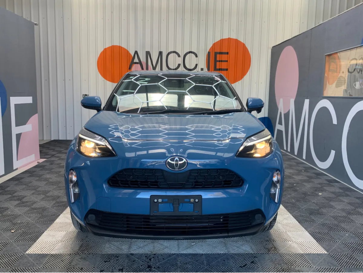 Toyota Yaris Cross €23950 2021 YARIS CROSS 1.5 Pet - Image 2
