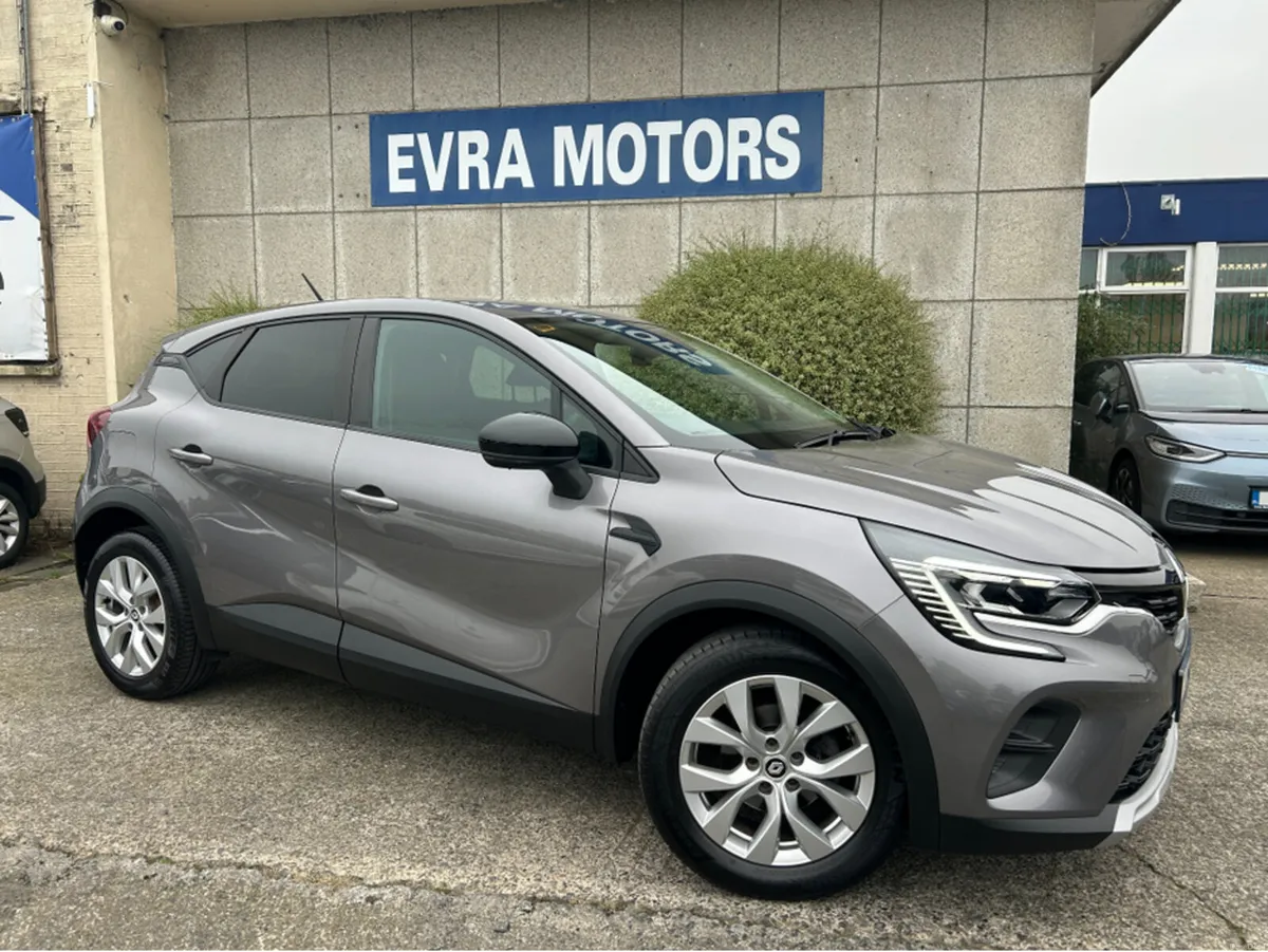 Renault Captur 1.0 PETROL 5DR **ICONIC EDITION** S - Image 3