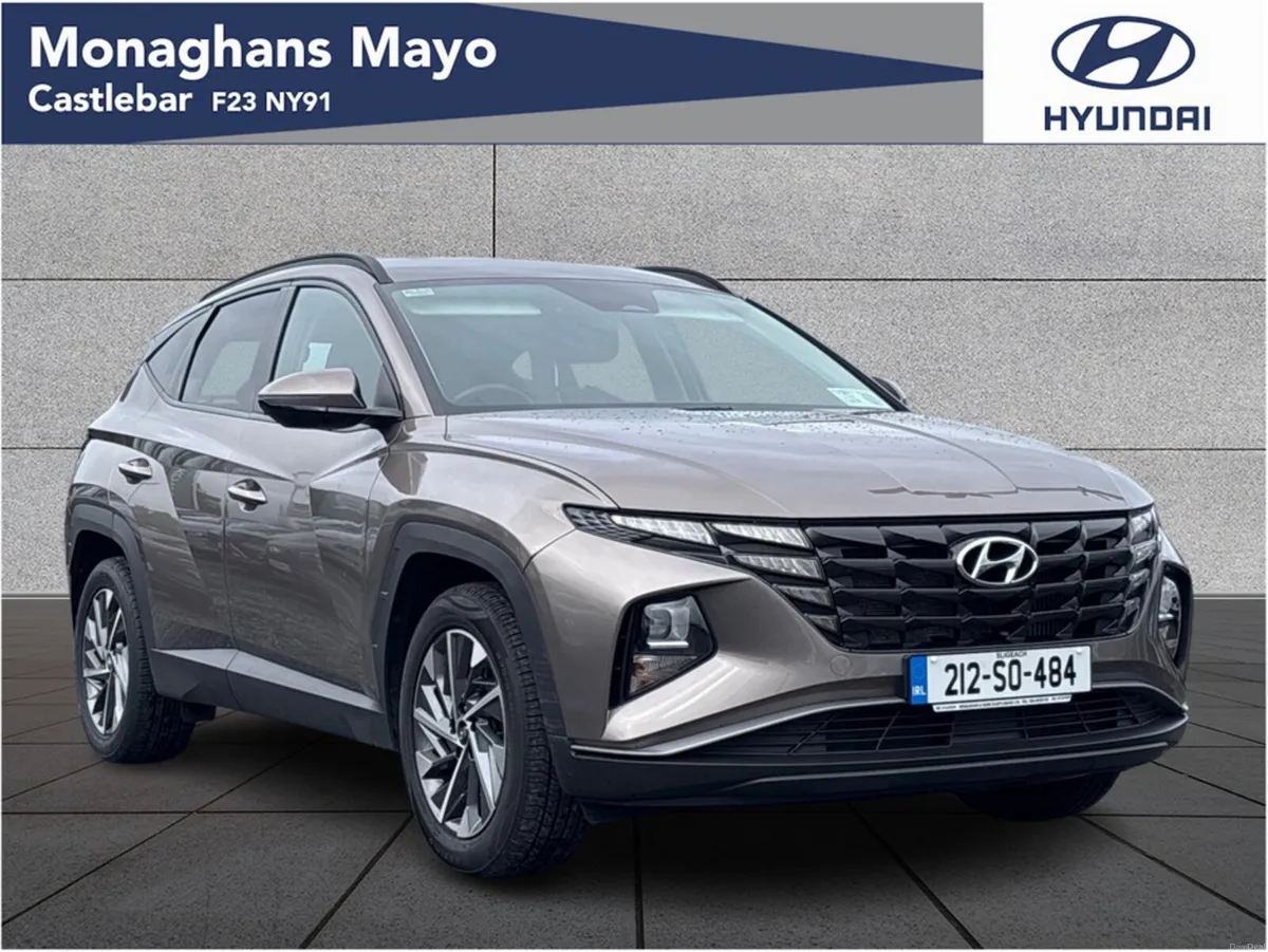 Hyundai Tucson EXECUTIVE 1.6 DIESEL 5DR - Image 1