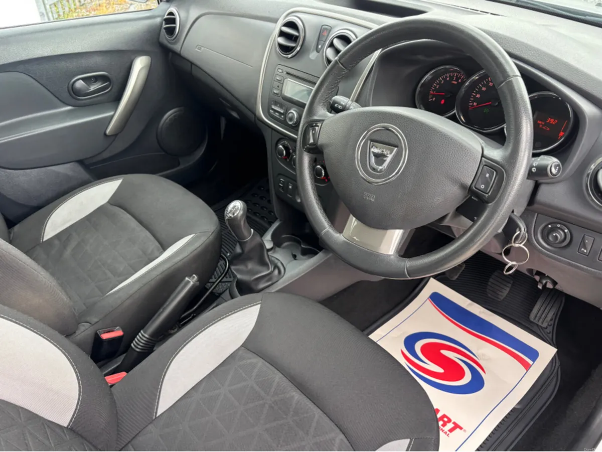 Dacia Sandero STEPWAY SIGNATURE 1.5 DCI 90 4 - Image 2