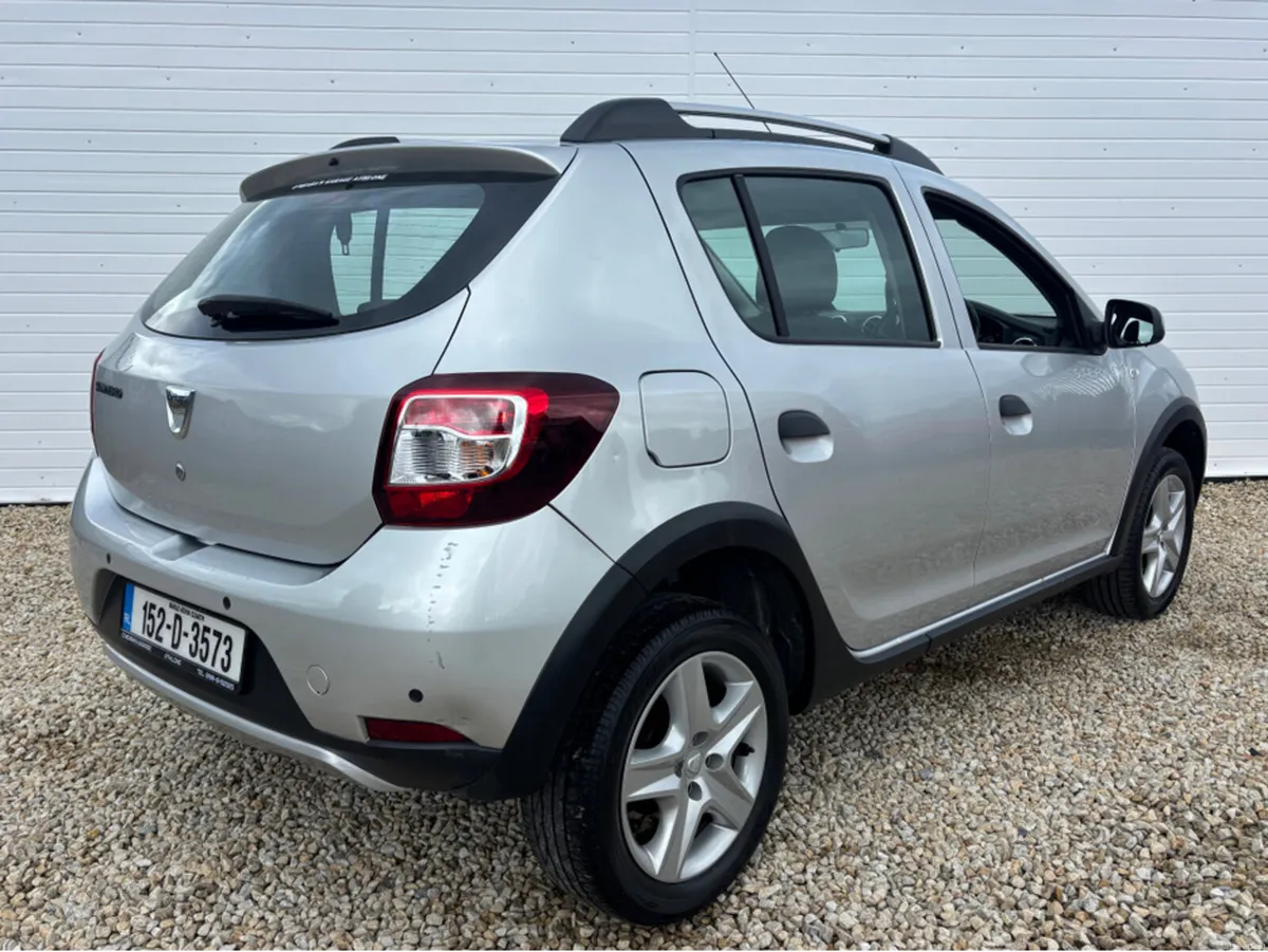 Dacia Sandero STEPWAY SIGNATURE 1.5 DCI 90 4 - Image 3