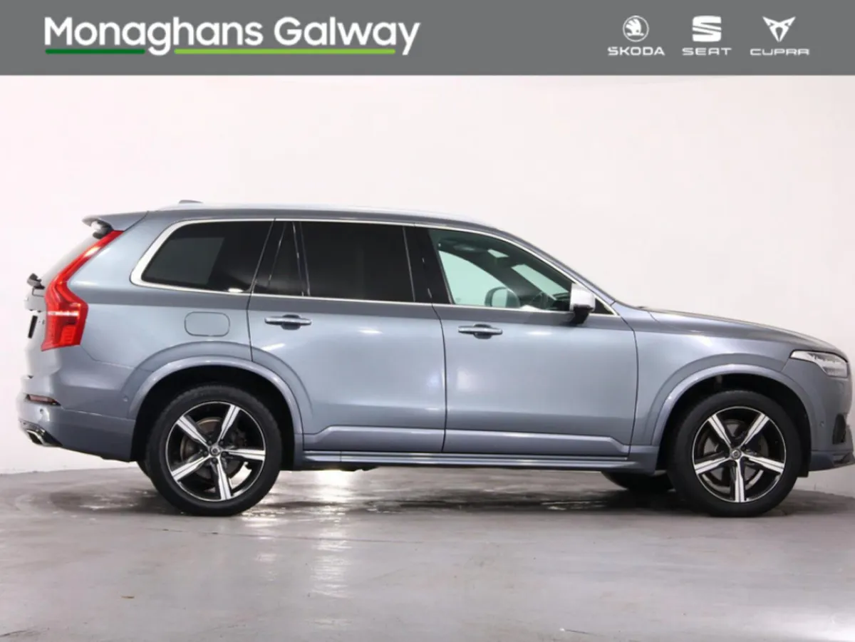 Volvo XC90 D5 AWD R-DESIGN 5DR AUTO - Image 2