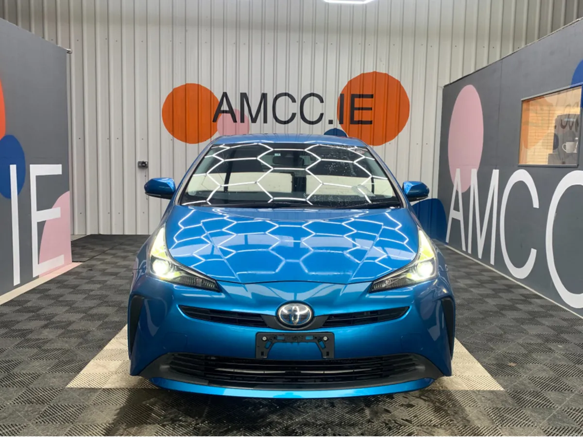 Toyota Prius 1.8 HYBRID / 65k KMs / Cruise Control - Image 2