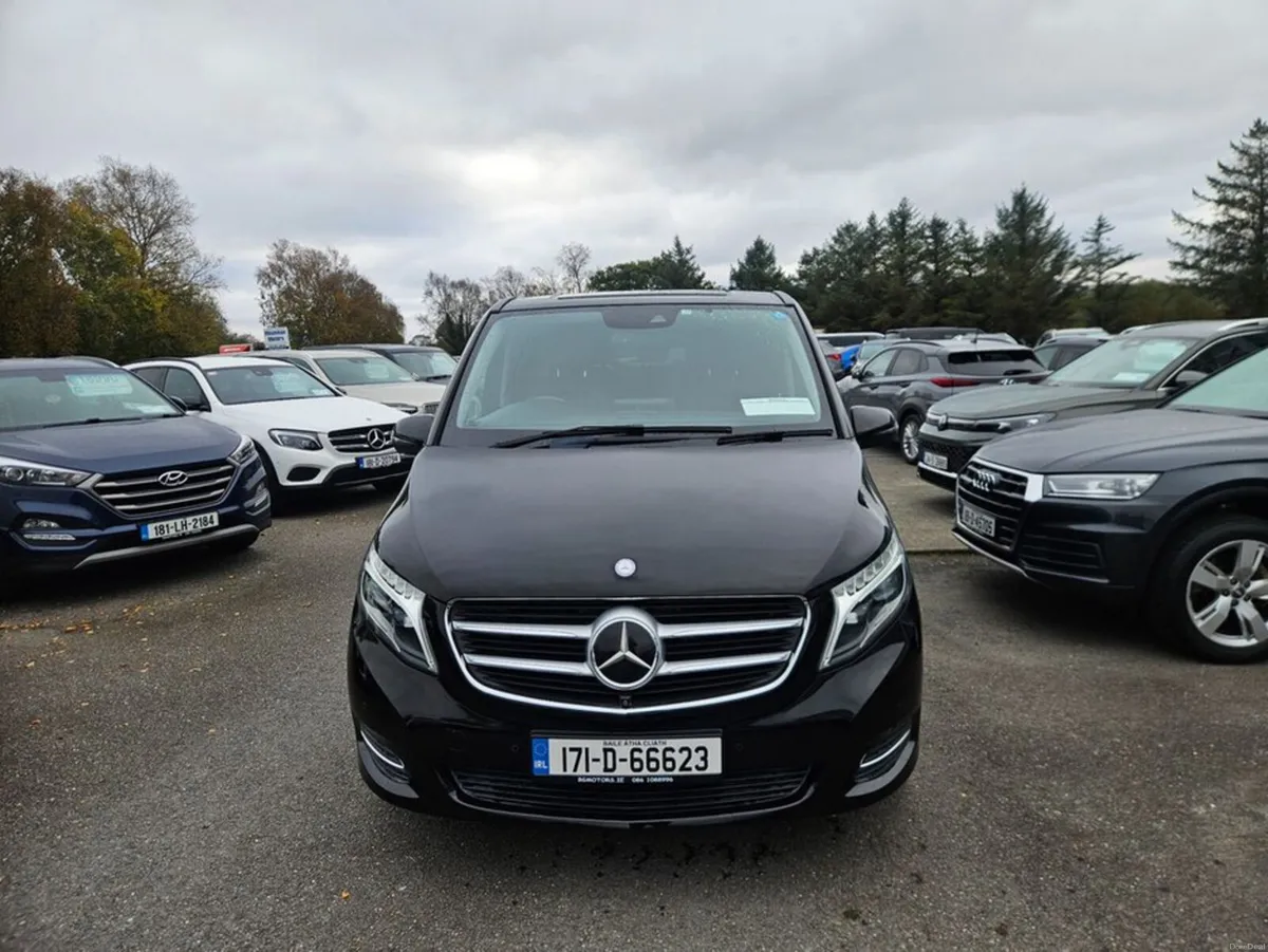 Mercedes-Benz V-Class V220 CDI LWB - Image 2