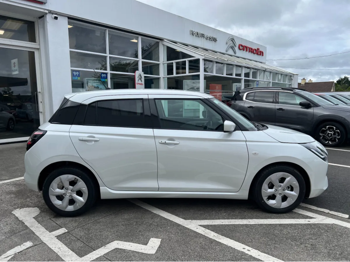 Suzuki Swift motion manual  10 yr warranty availab - Image 2