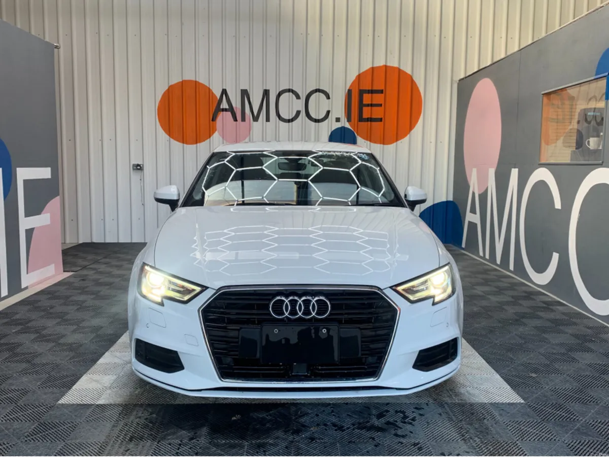 Audi A3 30 TFSI AUTOMATIC / Only 6k KMs! / Adaptiv - Image 2