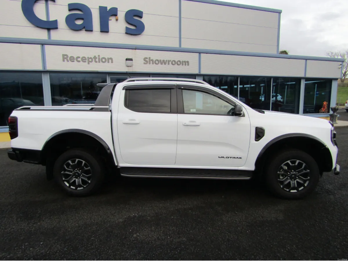 Ford Ranger WILDTRACK AUTO  TDCI - Image 3