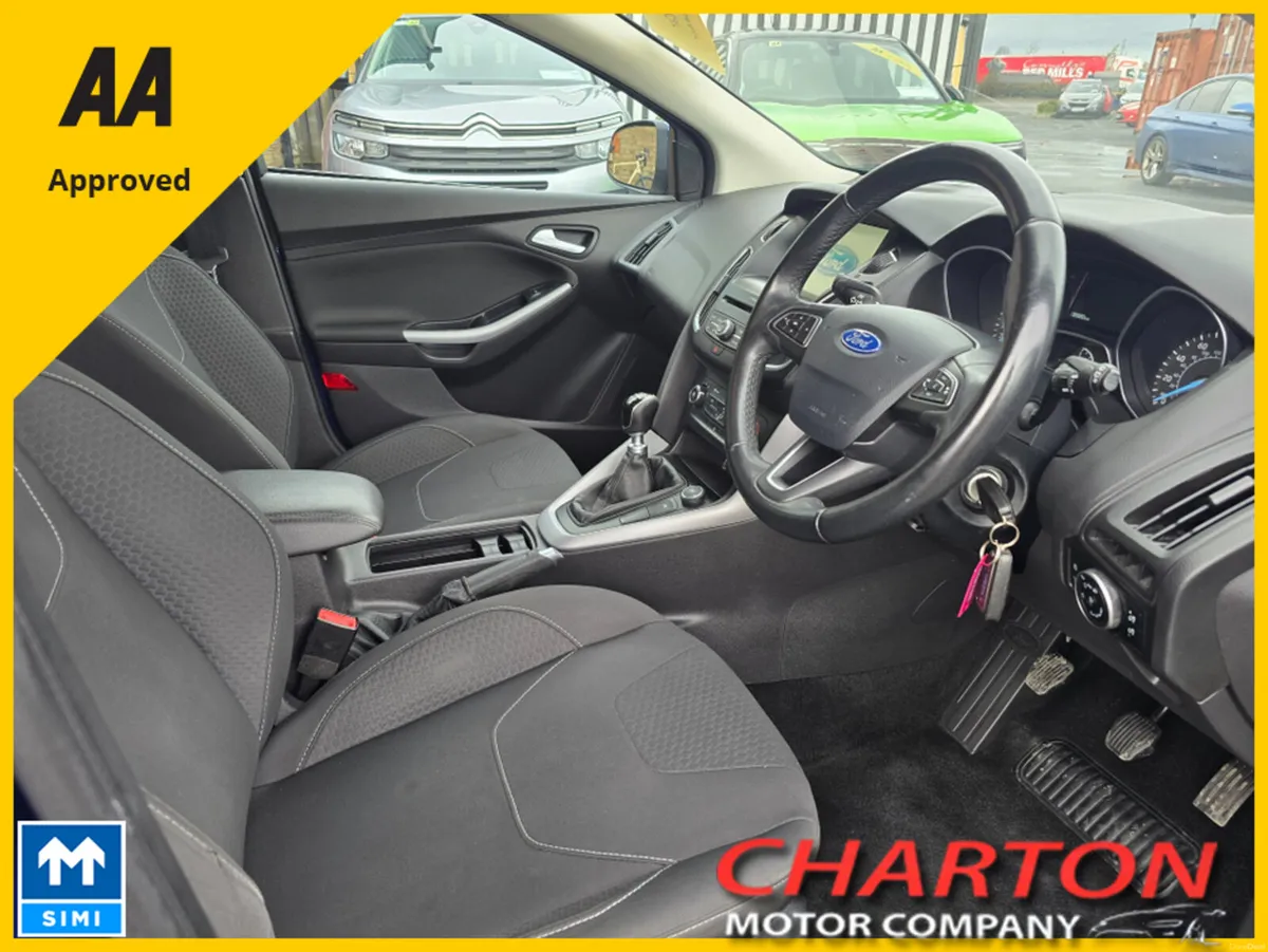 Ford Focus 1.0 ECOBOOST ZETEC 125PS 5DR T - Image 4